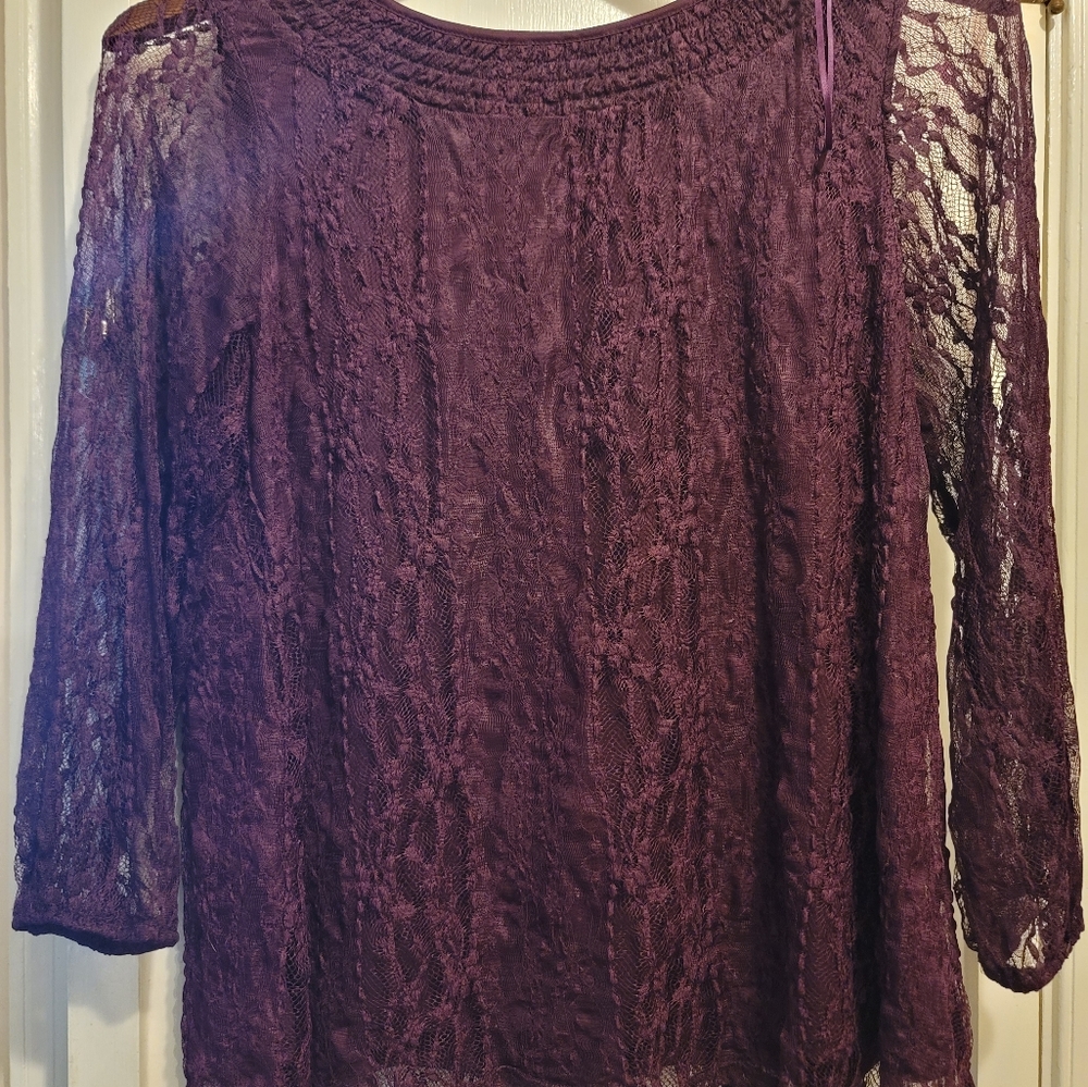 Purple lace long sleeve top 2x